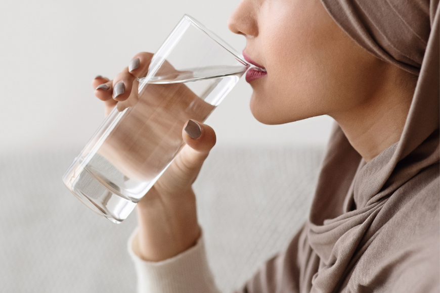 6-easy-ways-to-feel-less-thirsty-while-fasting-expatwomanfood